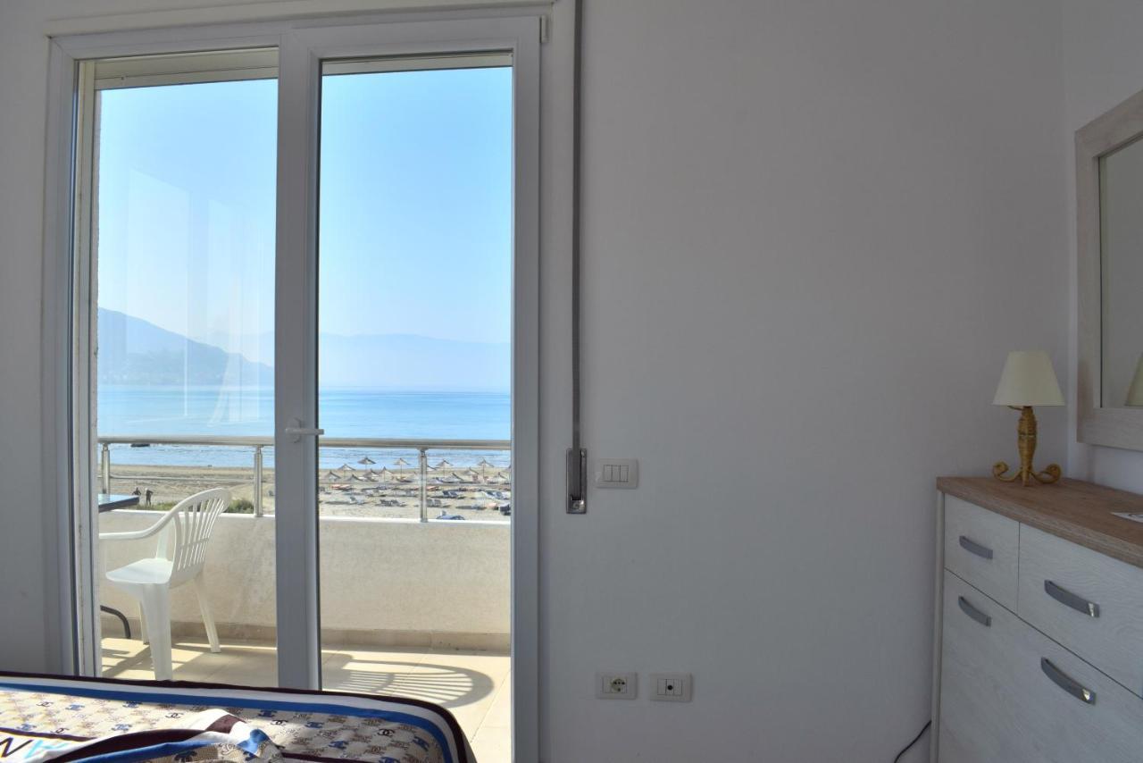 Sea View Apartment - 007 Vlorë Exterior foto